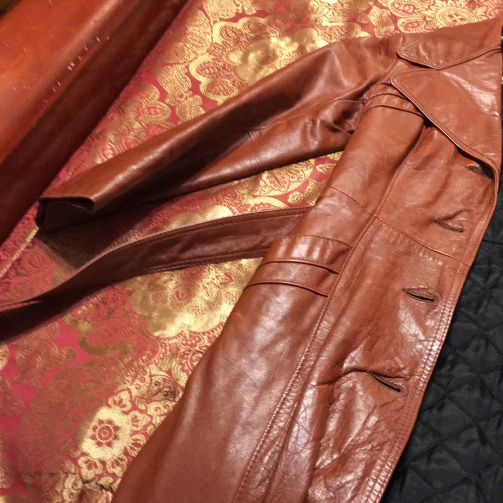 Trench coat - Picture 7 of 8